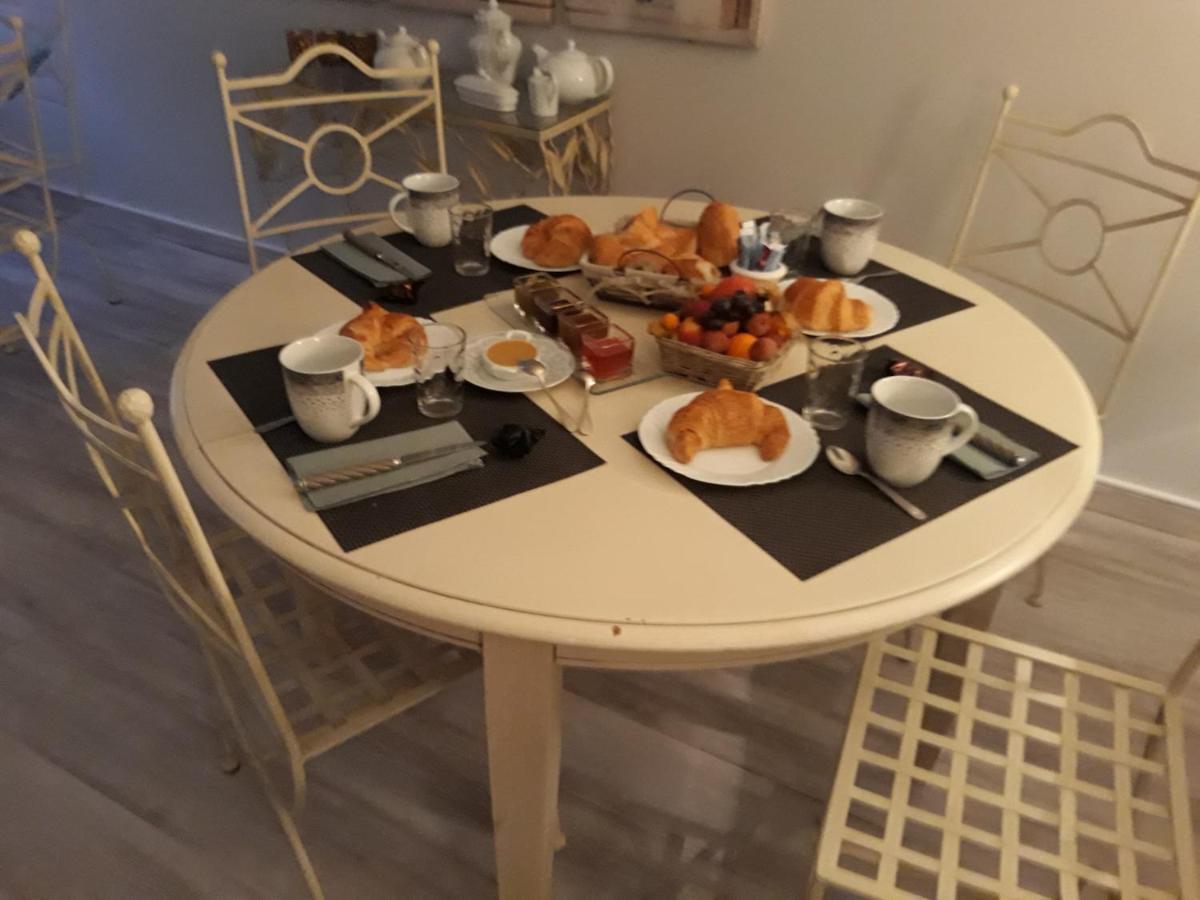 La Mongeardiere Ay-Champagne Kültér fotó